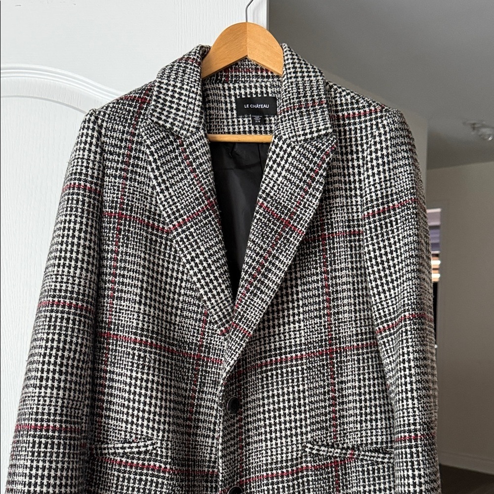 Le Chateau Black and White Houndstooth Pea Coat - Picture 3 of 6